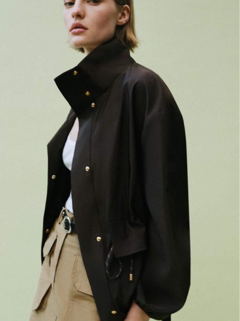 NWT- ADJUSTABLE WAIST RAISED COLLAR JACKET - Brown - S